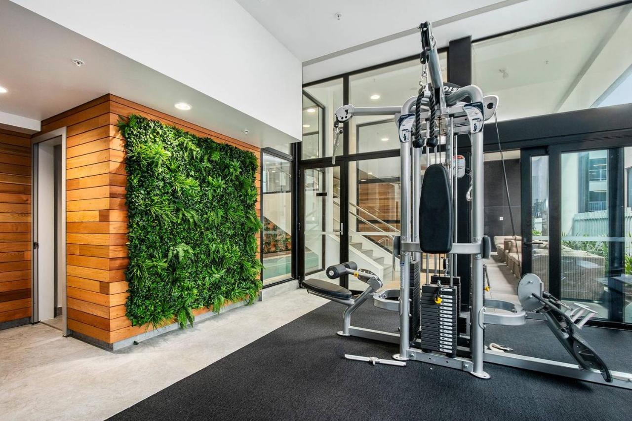 Sky Tower On Your Doorstep! Modern Two Bedroom オークランド エクステリア 写真